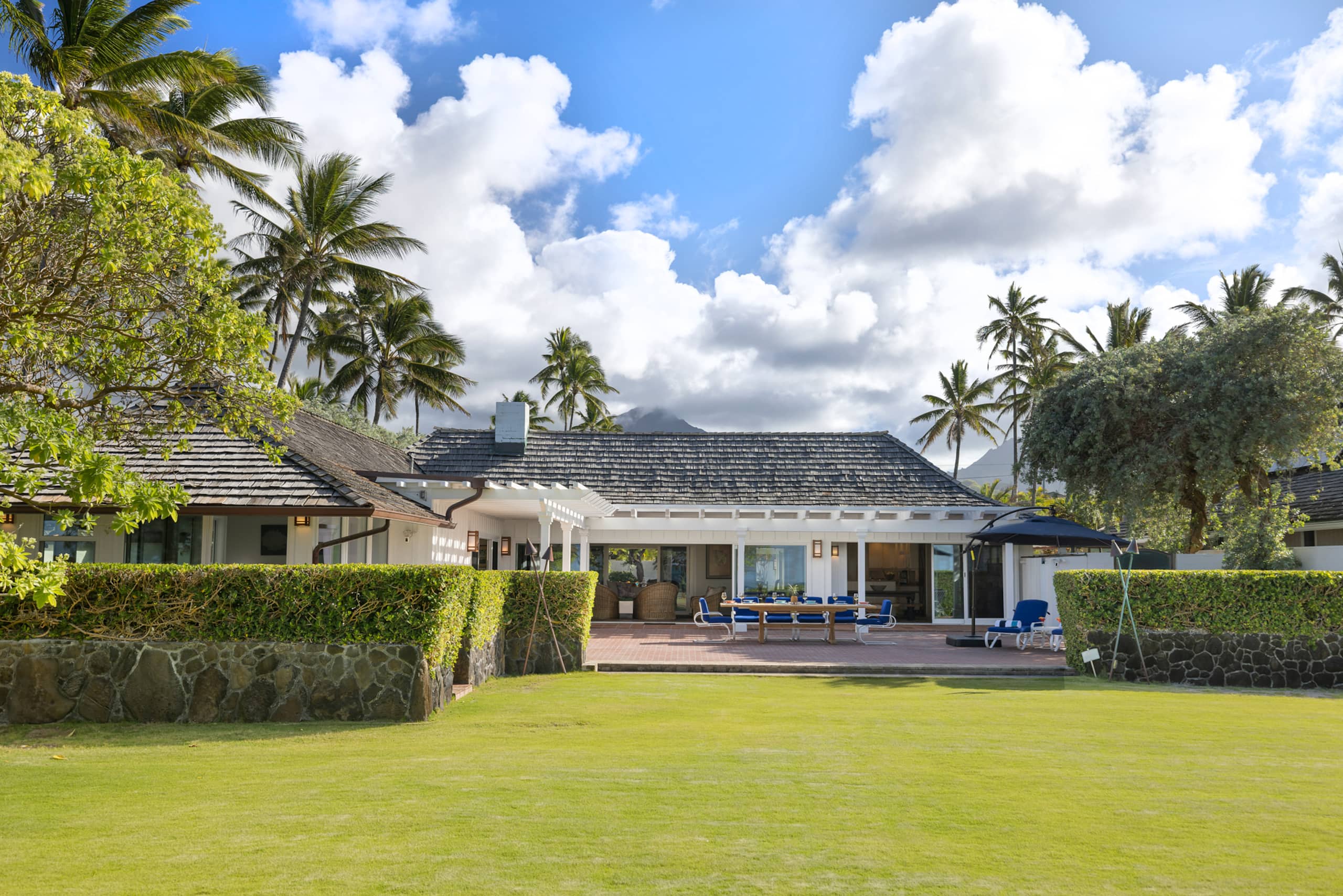 Home in Kailua · ★5.0 · 3 bedrooms · 6 beds · 3 private baths - Image 2