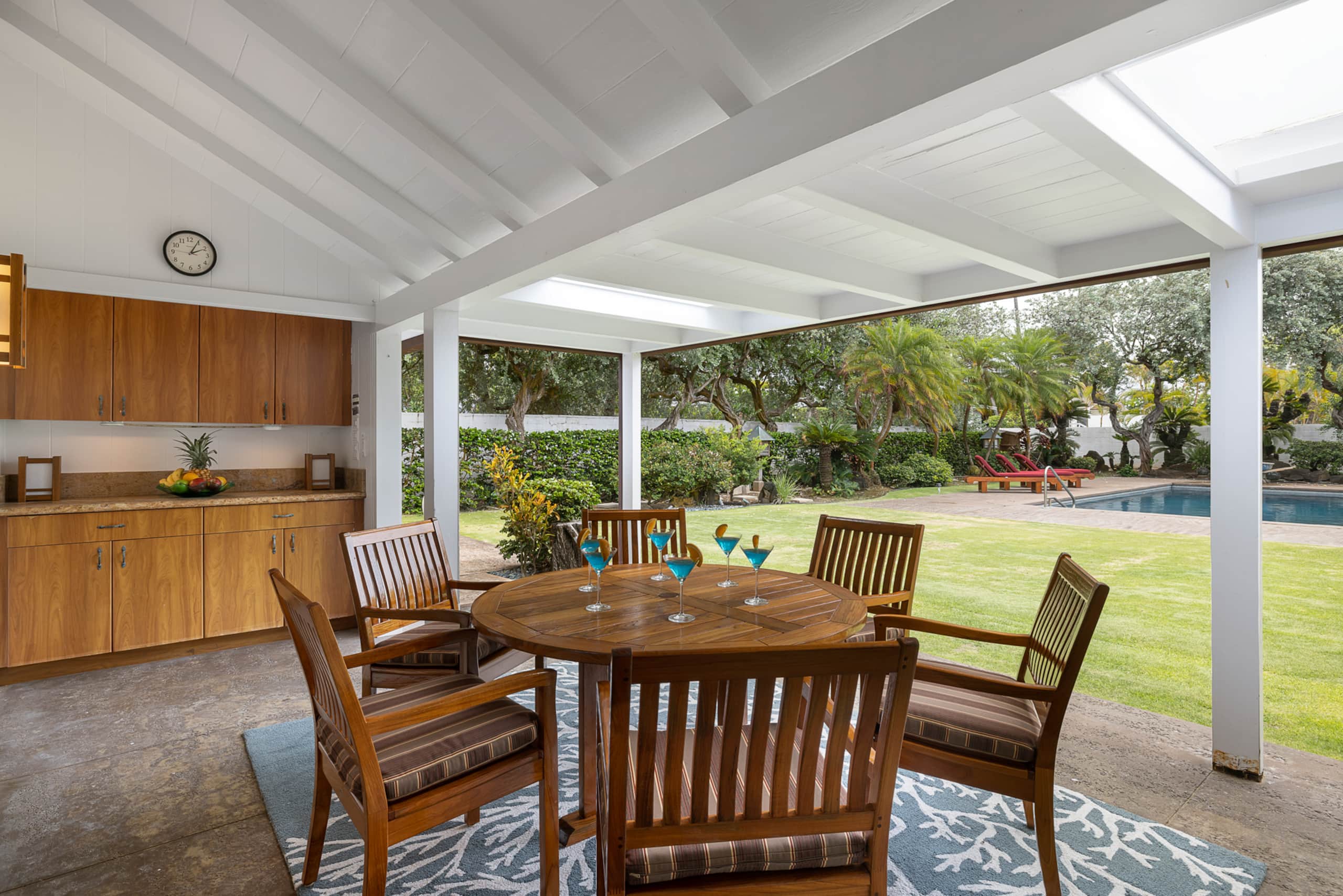 Home in Kailua · ★5.0 · 3 bedrooms · 6 beds · 3 private baths - Image 14