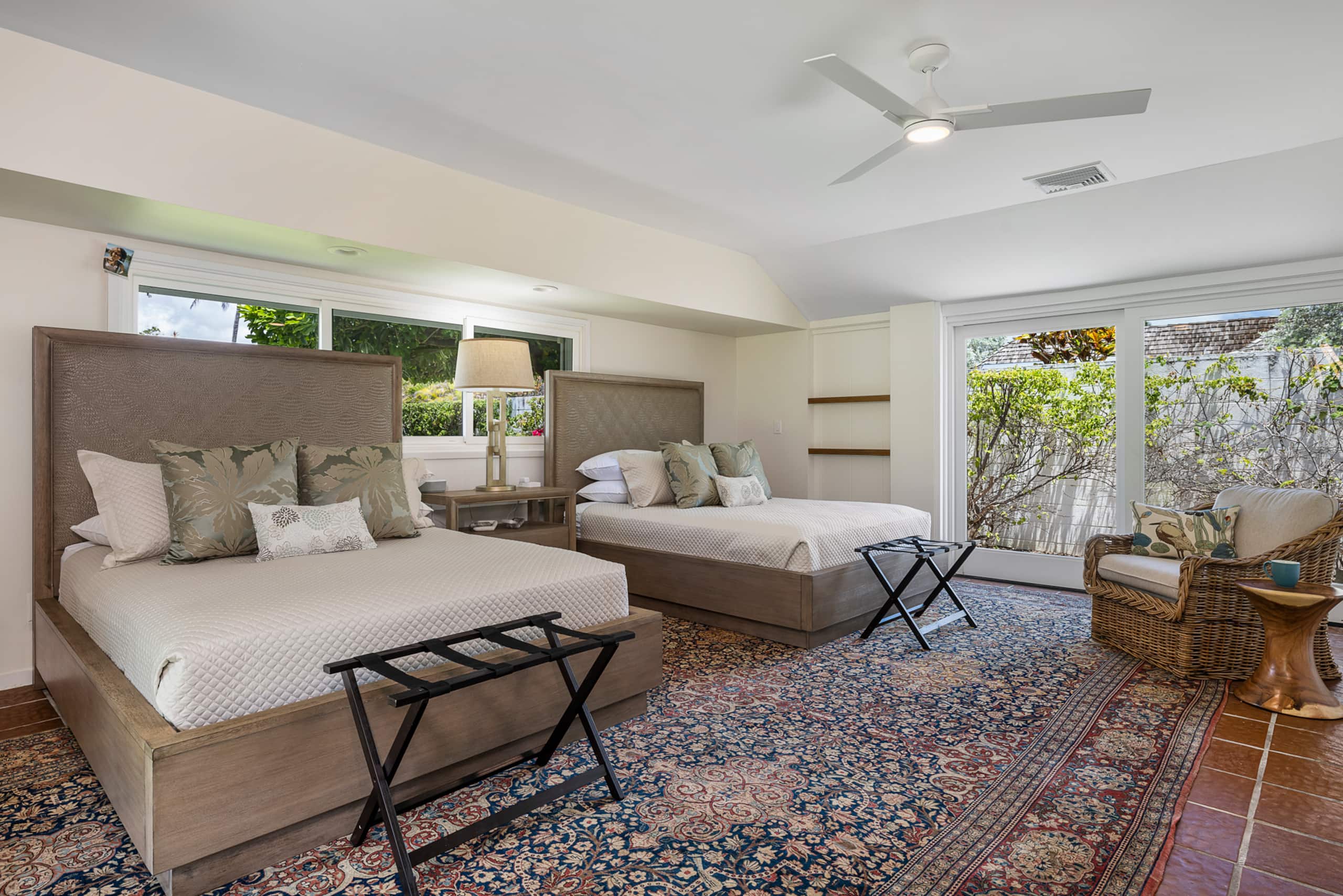 Home in Kailua · ★5.0 · 3 bedrooms · 6 beds · 3 private baths - Image 24