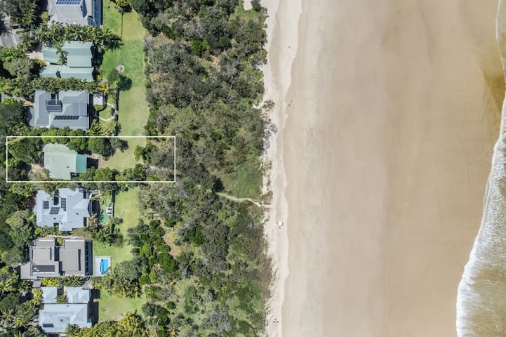 Tallows Beach – Beachfront Suffolk Park House