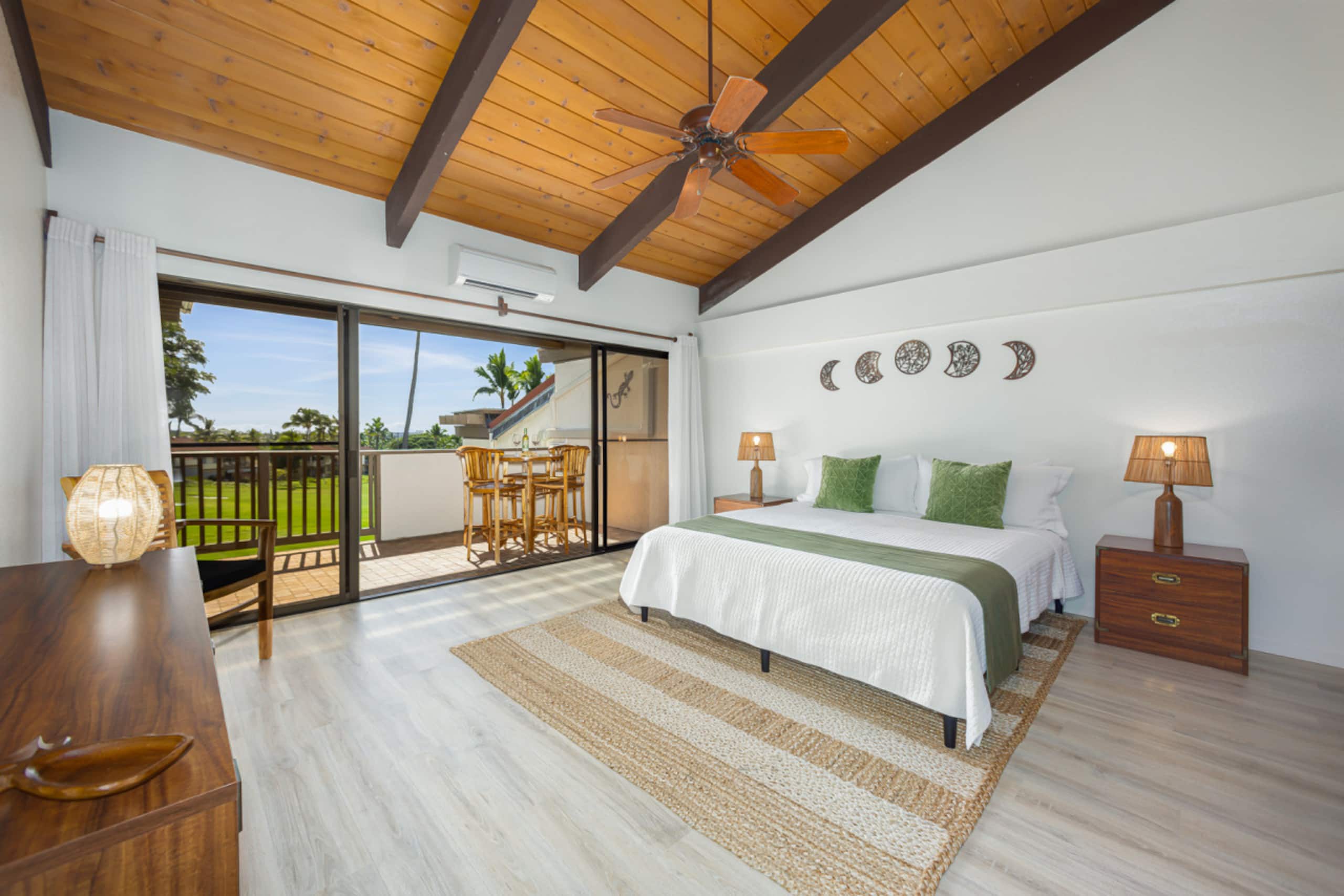 Condo in Kailua-Kona · ★4.87 · 3 bedrooms · 4 beds · 3 private baths - Image 8