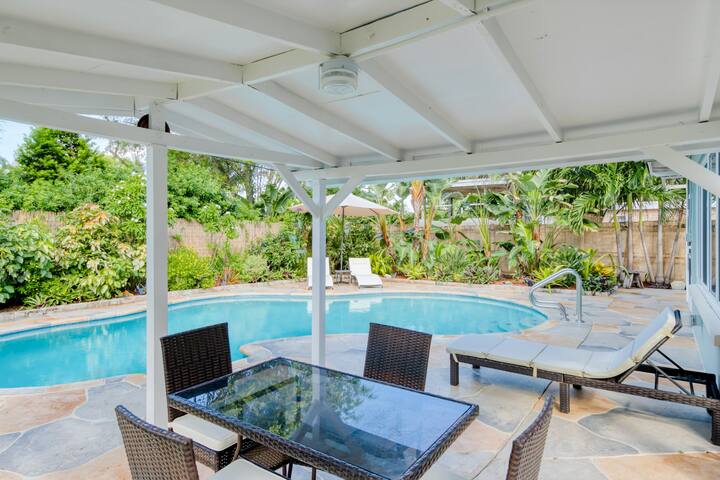 Charming 3BR | Pool | Patio | W/D gallery image 2