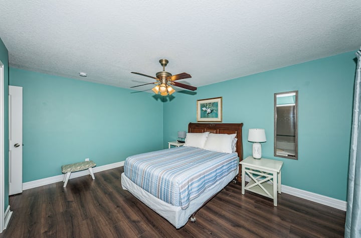 พัดลมติดเพดานเพื่อความสะดวกสบายของคุณ