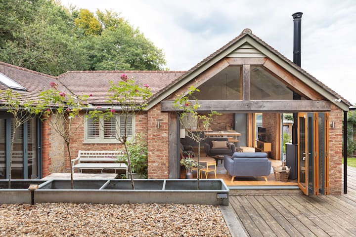 Badgers Cottage | The Butler Collection - Houses for Rent in ...