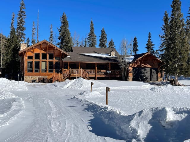 Reservations Unlimited LLC managed Airbnb listing 2