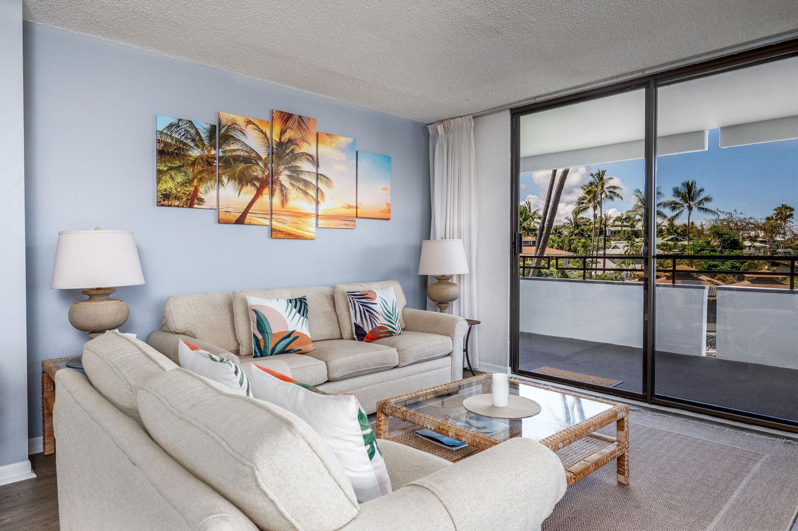 Condo in Kailua-Kona · ★4.74 · 2 bedrooms · 4 beds · 2 private baths - Image 15