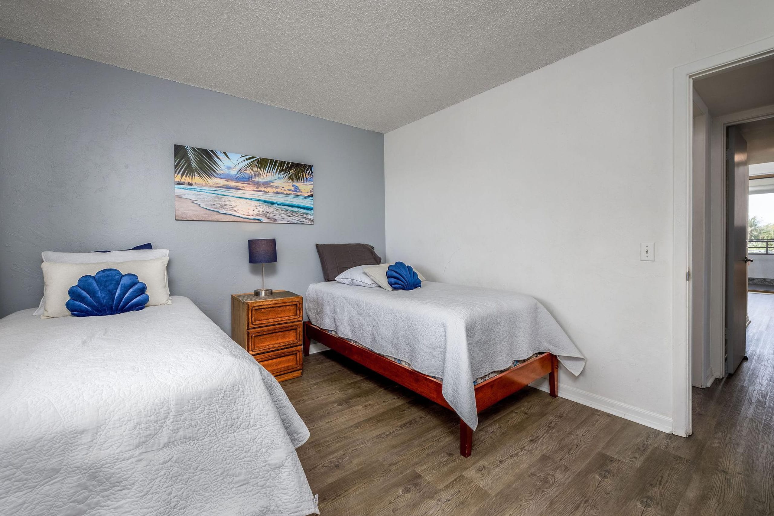 Condo in Kailua-Kona · ★4.74 · 2 bedrooms · 4 beds · 2 private baths - Image 22