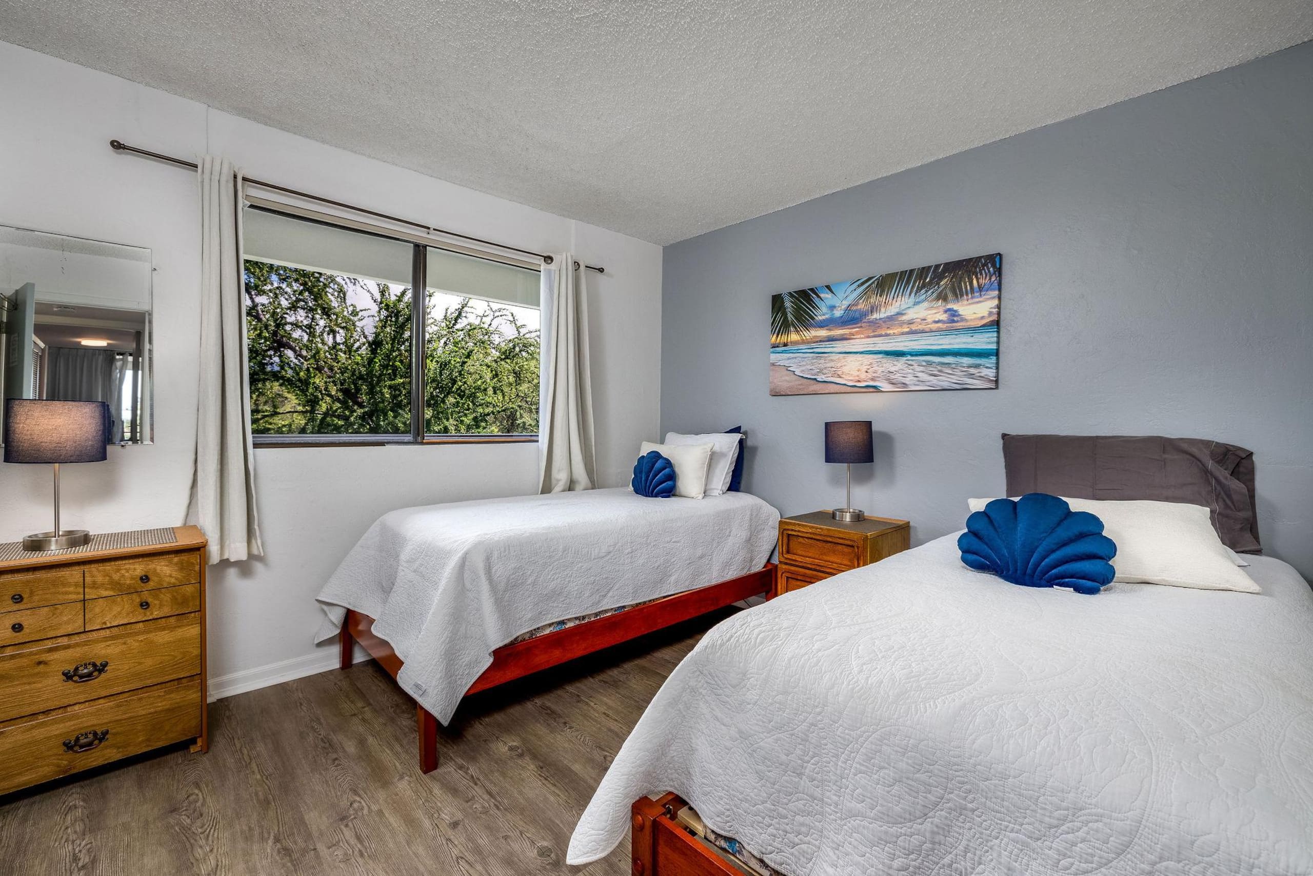 Condo in Kailua-Kona · ★4.74 · 2 bedrooms · 4 beds · 2 private baths - Image 21