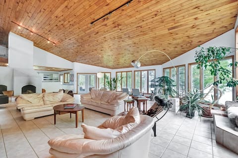 Stunning European waterfront escape with hot tub