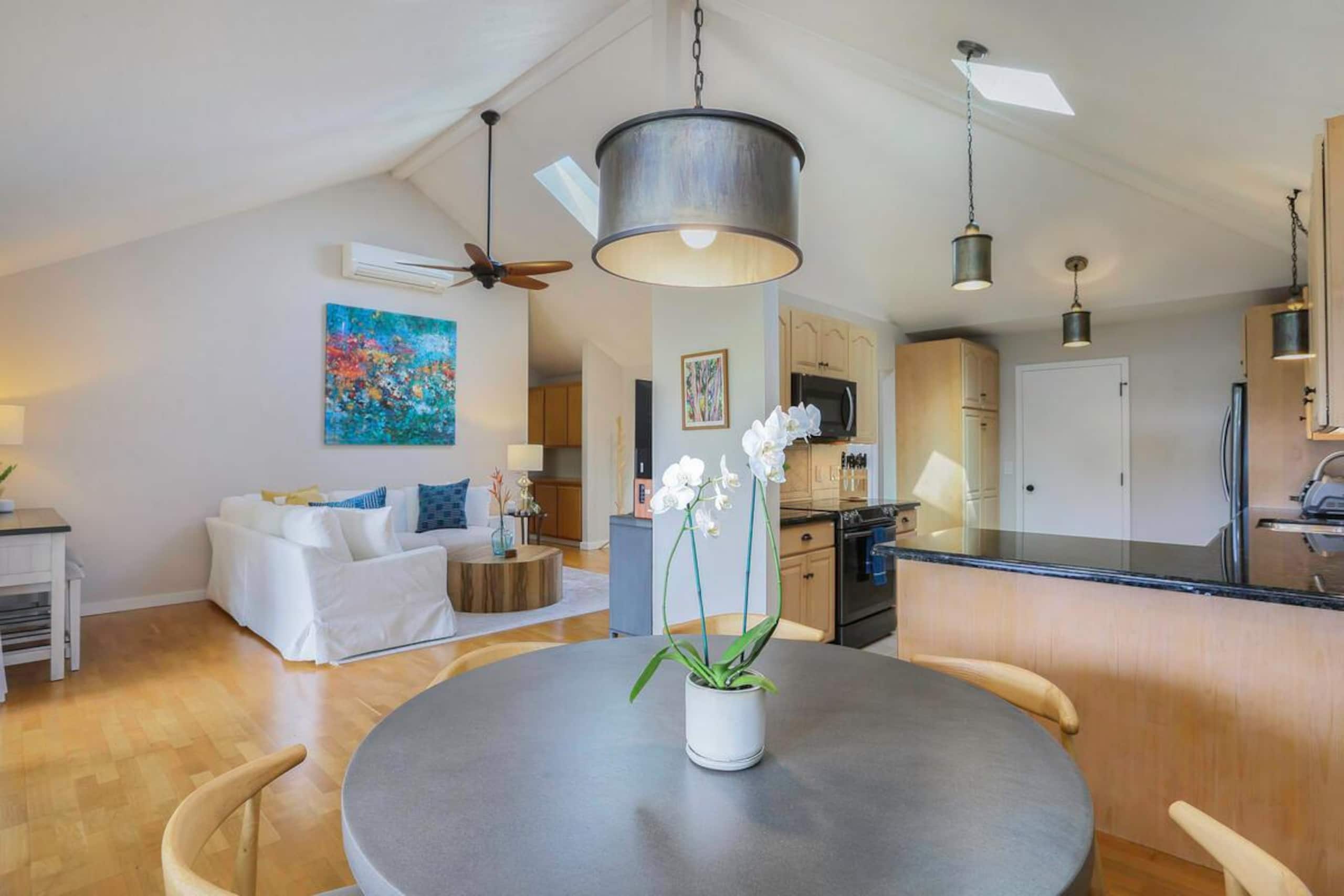 Home in Princeville · ★4.96 · 3 bedrooms · 3 beds · 2 baths - Image 1