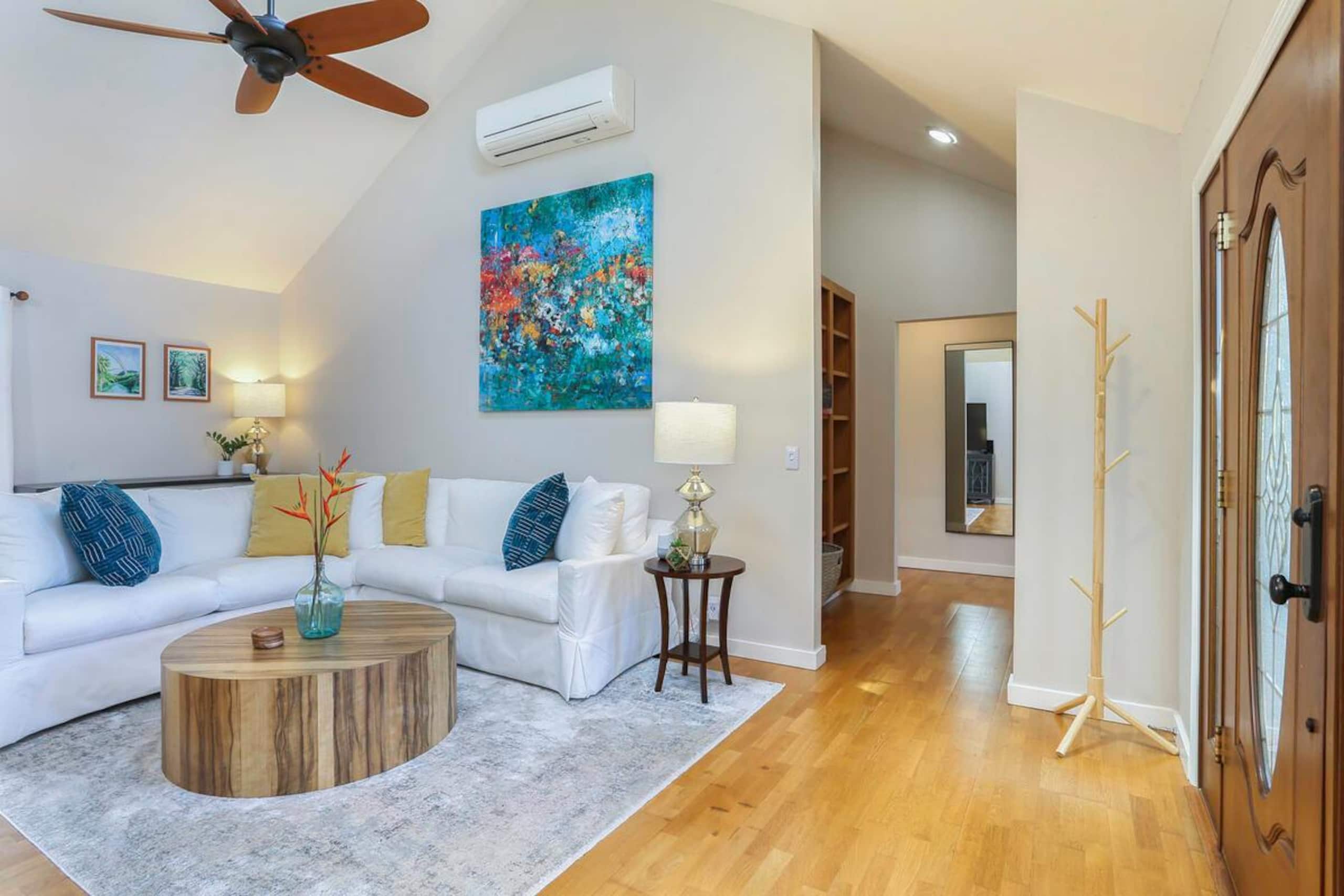 Home in Princeville · ★4.96 · 3 bedrooms · 3 beds · 2 baths - Image 8