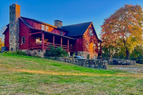 Cozy Log Cabin Getaway w/ Fire Pit + 3 Acres!
