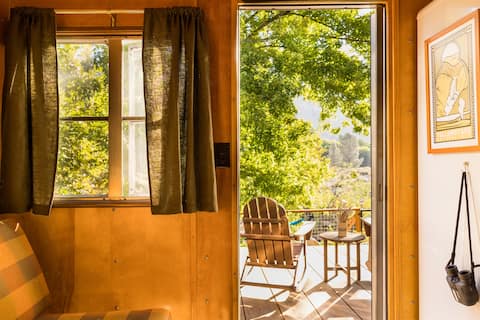 Successful Airbnb property: The Kern River House: MoonShine Trailer Waterfront in Bakersfield