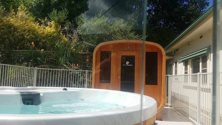 Grand View with Spa & Sauna