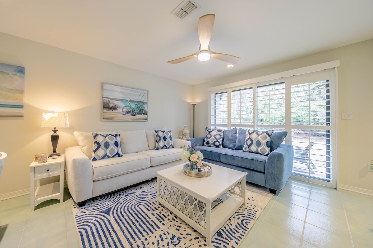 ห้องนั่งเล่นแบบเปิดโล่ง