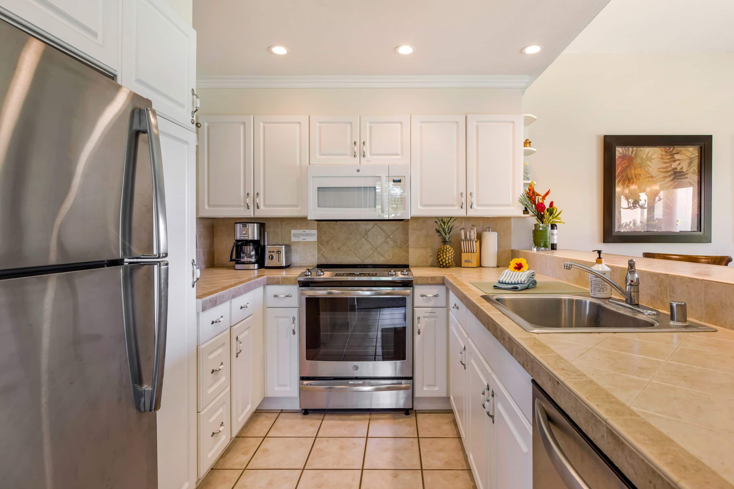 Condo in Koloa · ★4.96 · 1 bedroom · 2 beds · 1 bath - Image 4