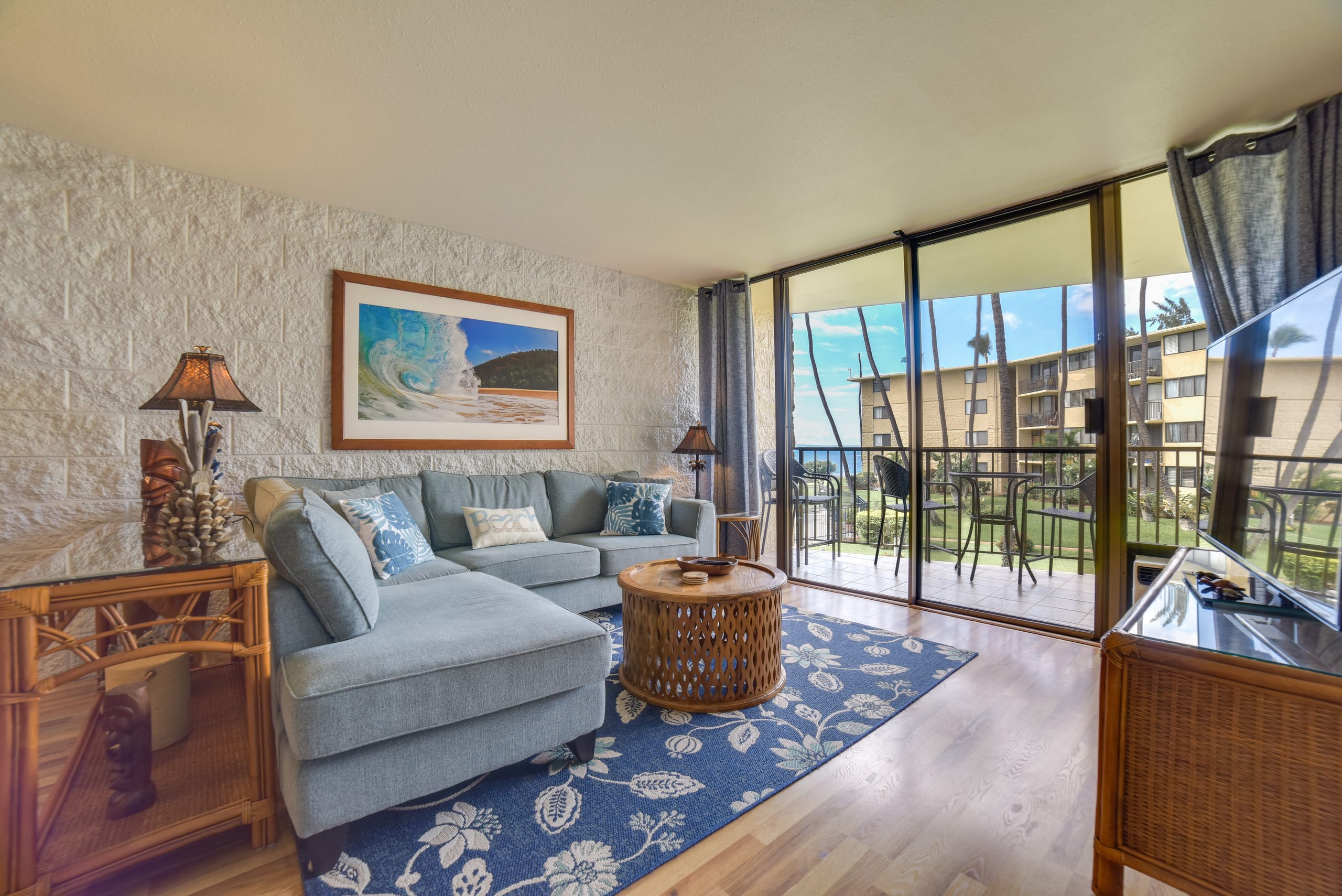 Condo in Wailuku · ★4.78 · 2 bedrooms · 3 beds · 2 shared baths - Image 3