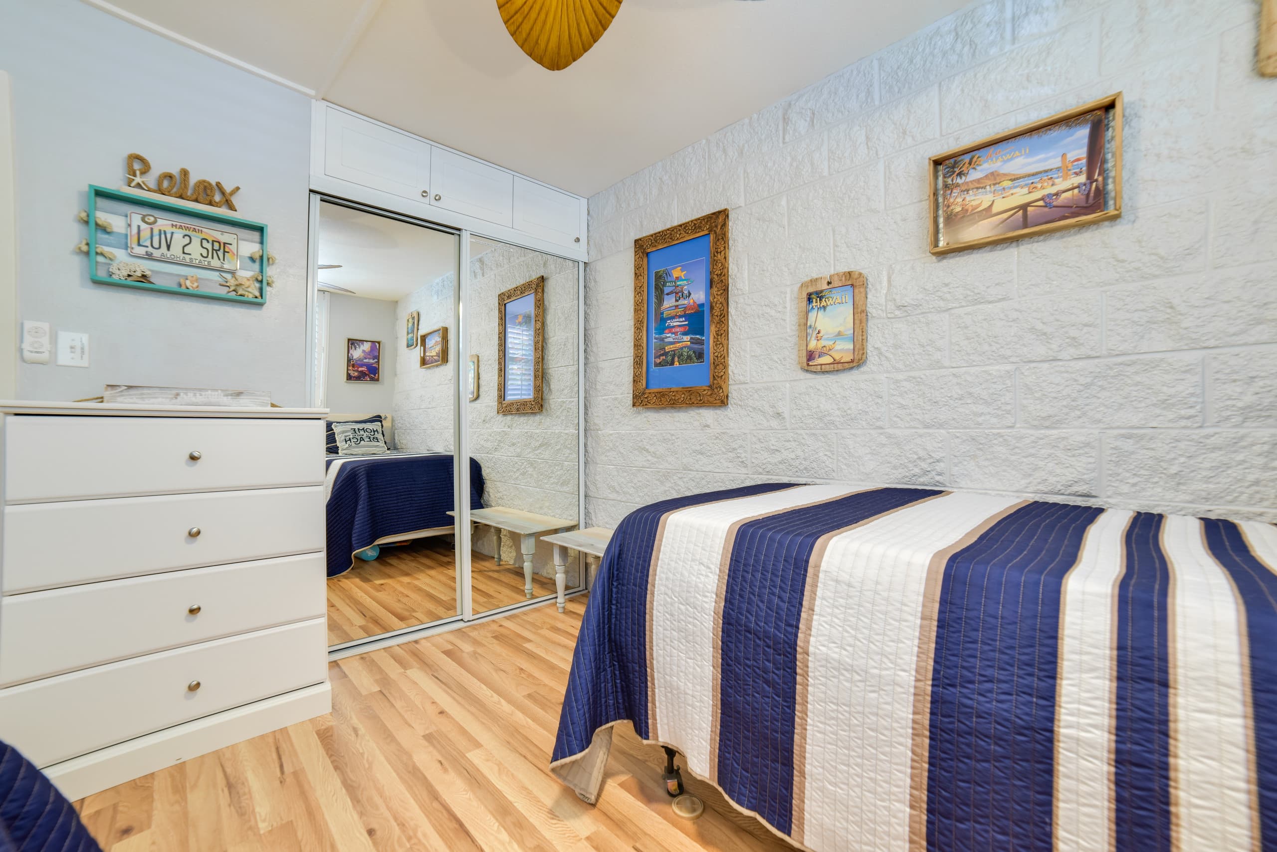Condo in Wailuku · ★4.78 · 2 bedrooms · 3 beds · 2 shared baths - Image 23