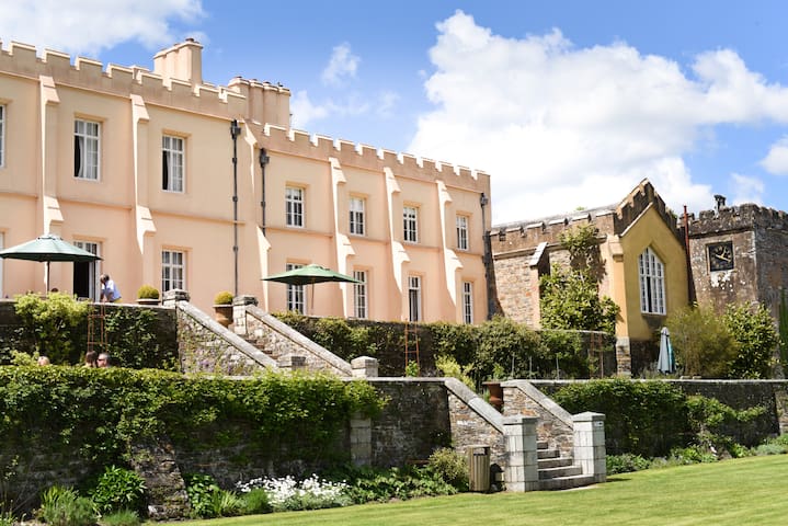 Finest Retreats managed Airbnb listing 2