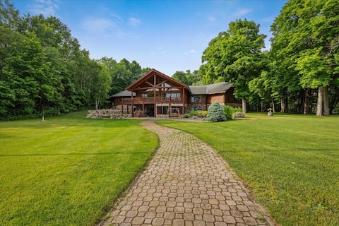 Sucker Bay|FIshing| Game Rm|Ensuite Bedrms