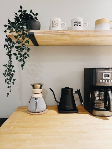 Roosevelt Townhome: Near Greenlake +UW+Light Rail gallery image 2