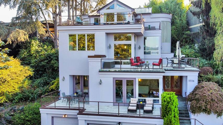 Purple House w/ Water View | 3 Decks | Gym | UW gallery image 5