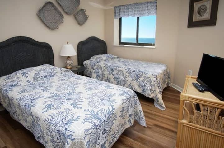 Toma una siesta rápida después de un divertido día de natación o compras. 