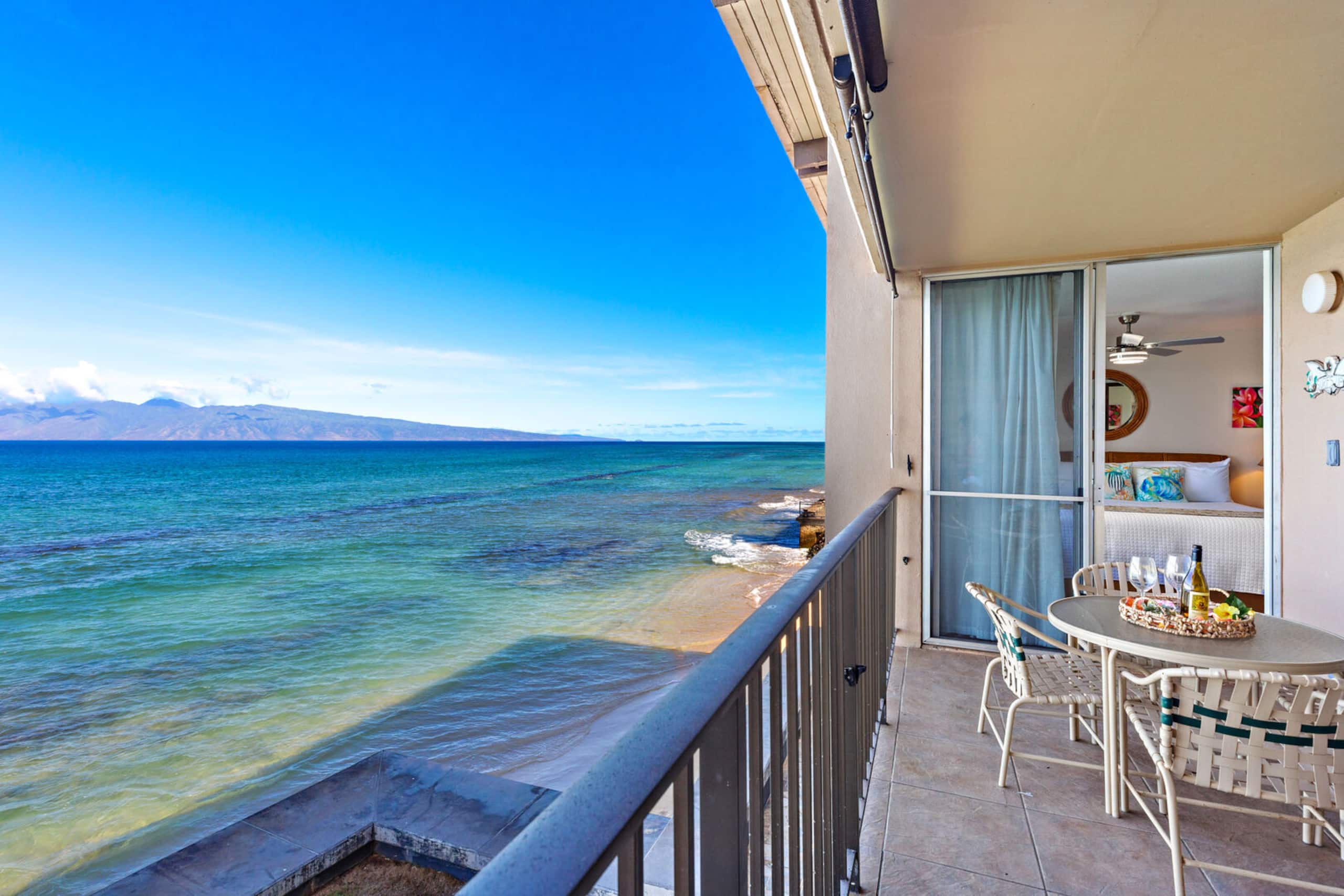 Condo in Lahaina · ★4.75 · 1 bedroom · 2 beds · 1 private bath - Image 15