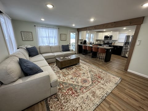 Little York’s Lakeside Chalet