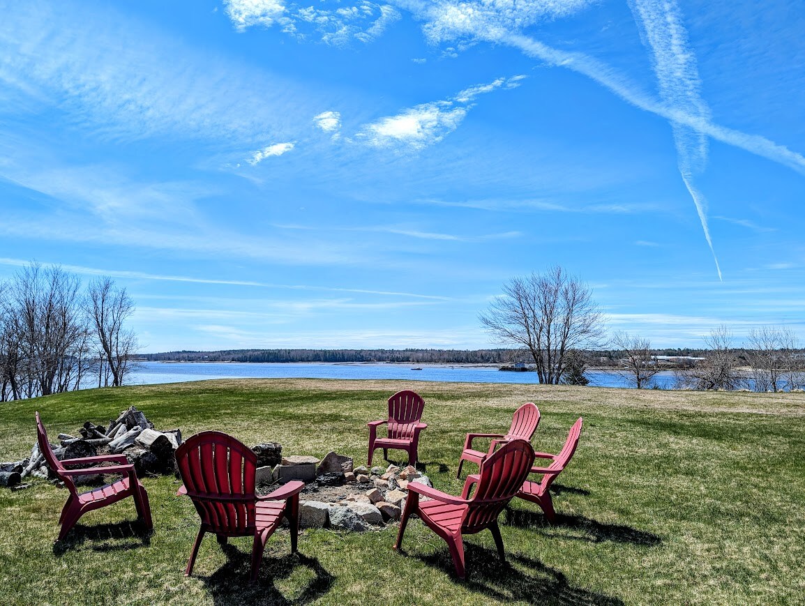 Oceanside Saltwater Cottage NEW! Houses for Rent in Milbridge, Maine