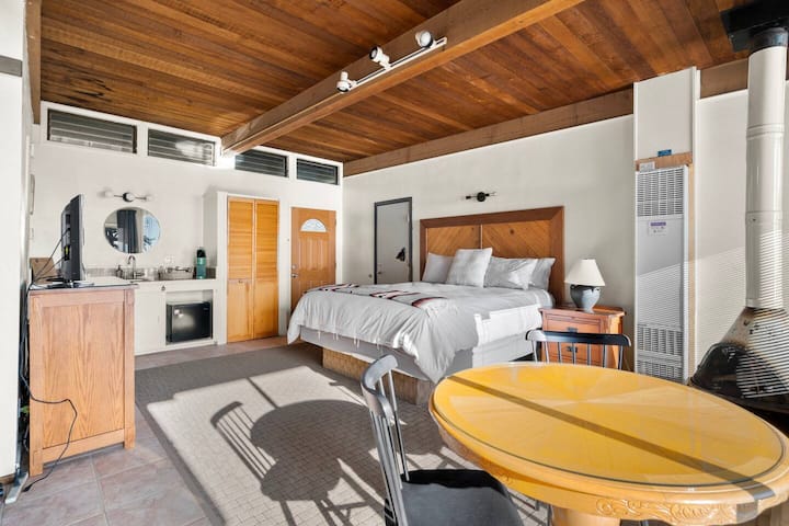 Room #4 is identical to Room #3, and they have a connecting door between them, if desired.