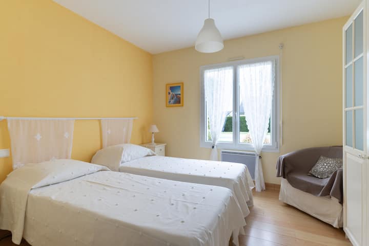 საძინებელი 1