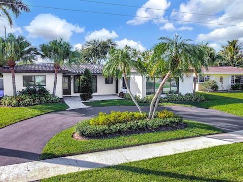908 Deerfield Beach Top Spot | By Brampton Park