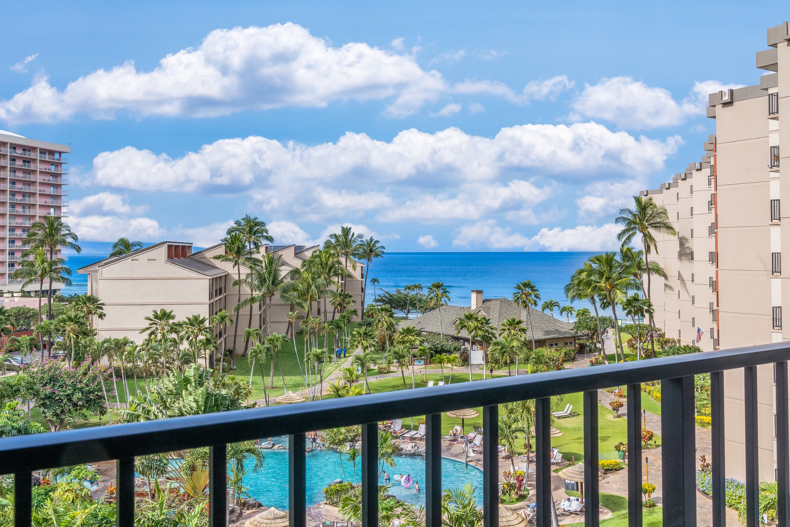 Condo in Lahaina · ★4.75 · 2 bedrooms · 4 beds · 2 baths - Image 25