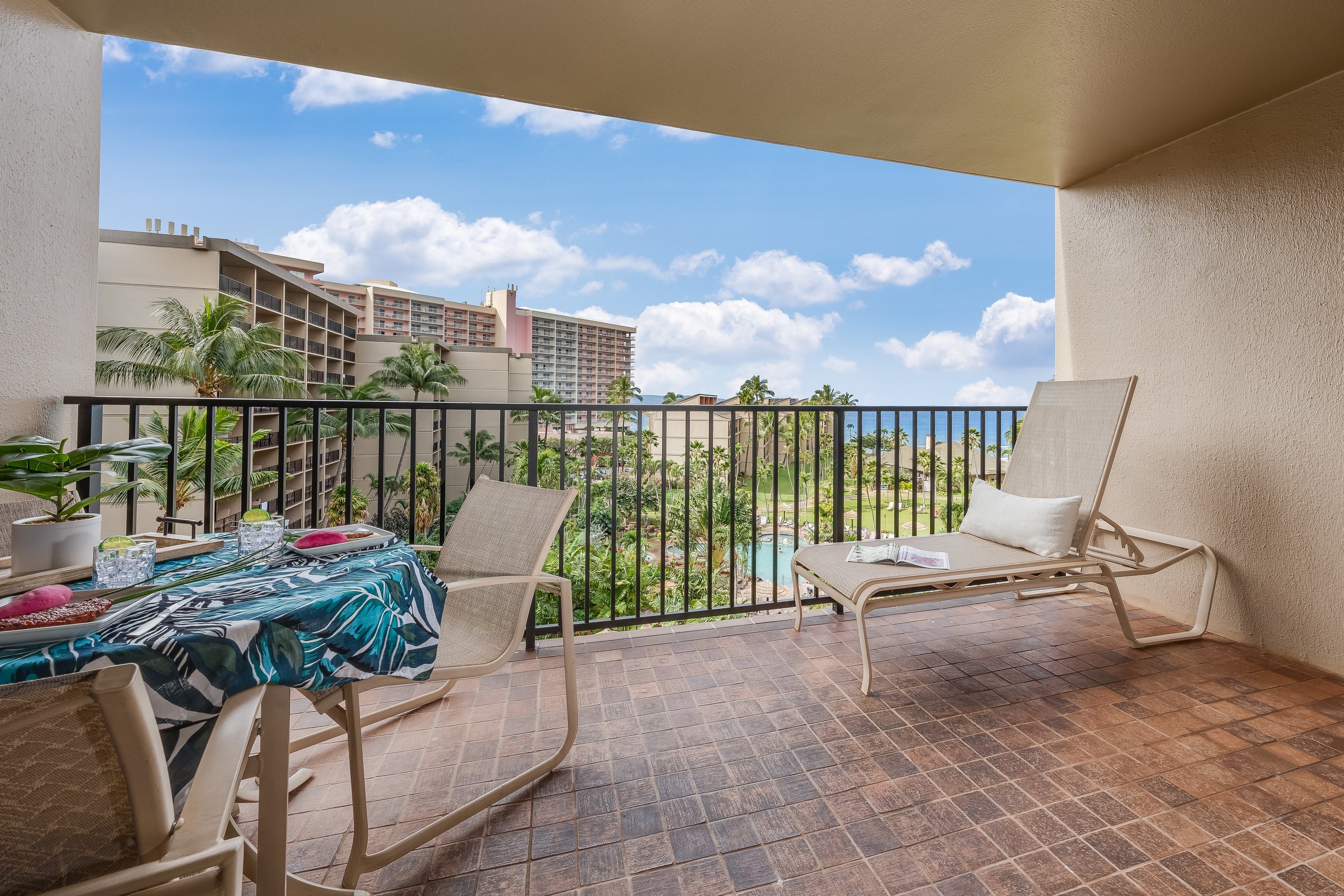Condo in Lahaina · ★4.75 · 2 bedrooms · 4 beds · 2 baths - Image 26