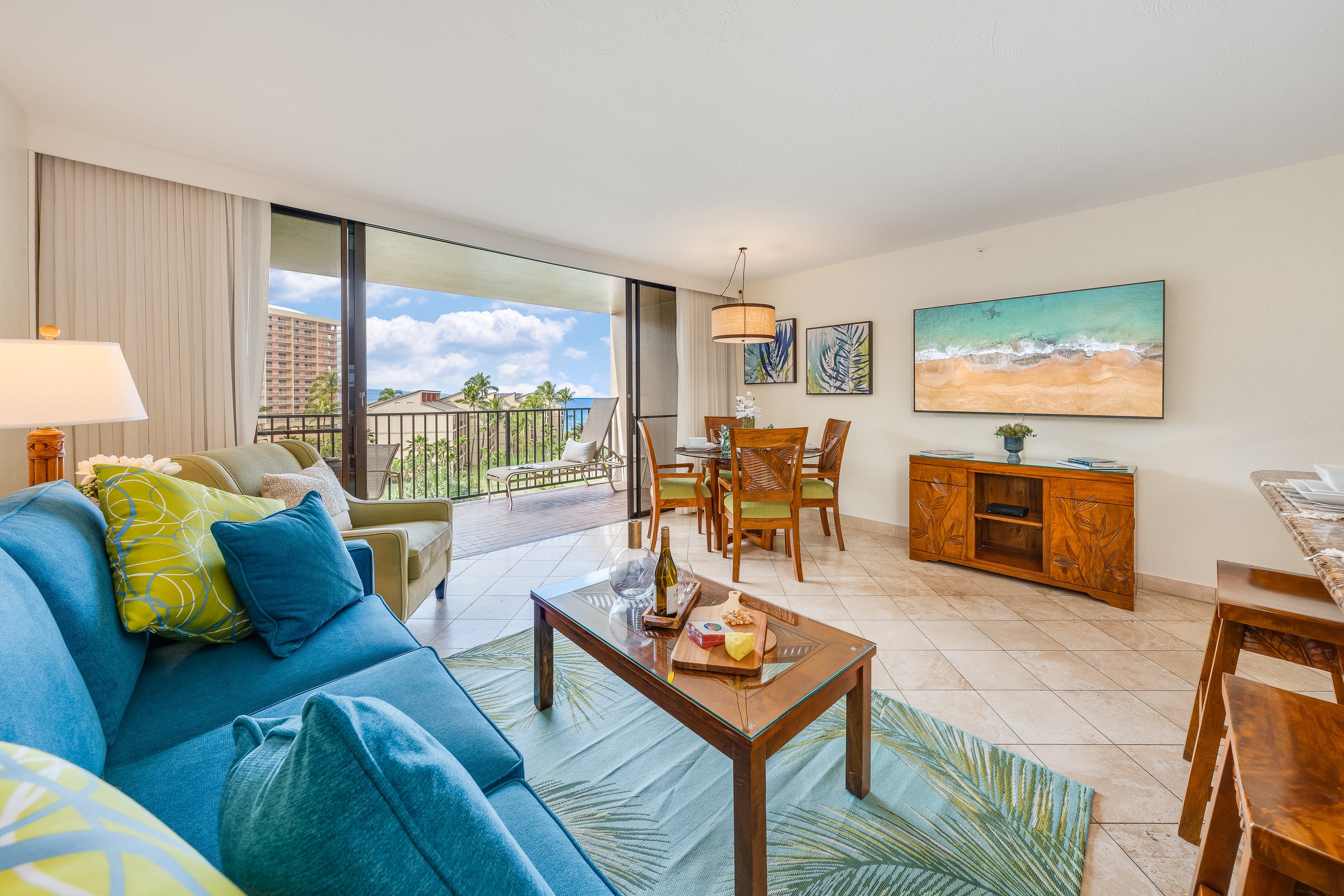 Condo in Lahaina · ★4.75 · 2 bedrooms · 4 beds · 2 baths - Image 1