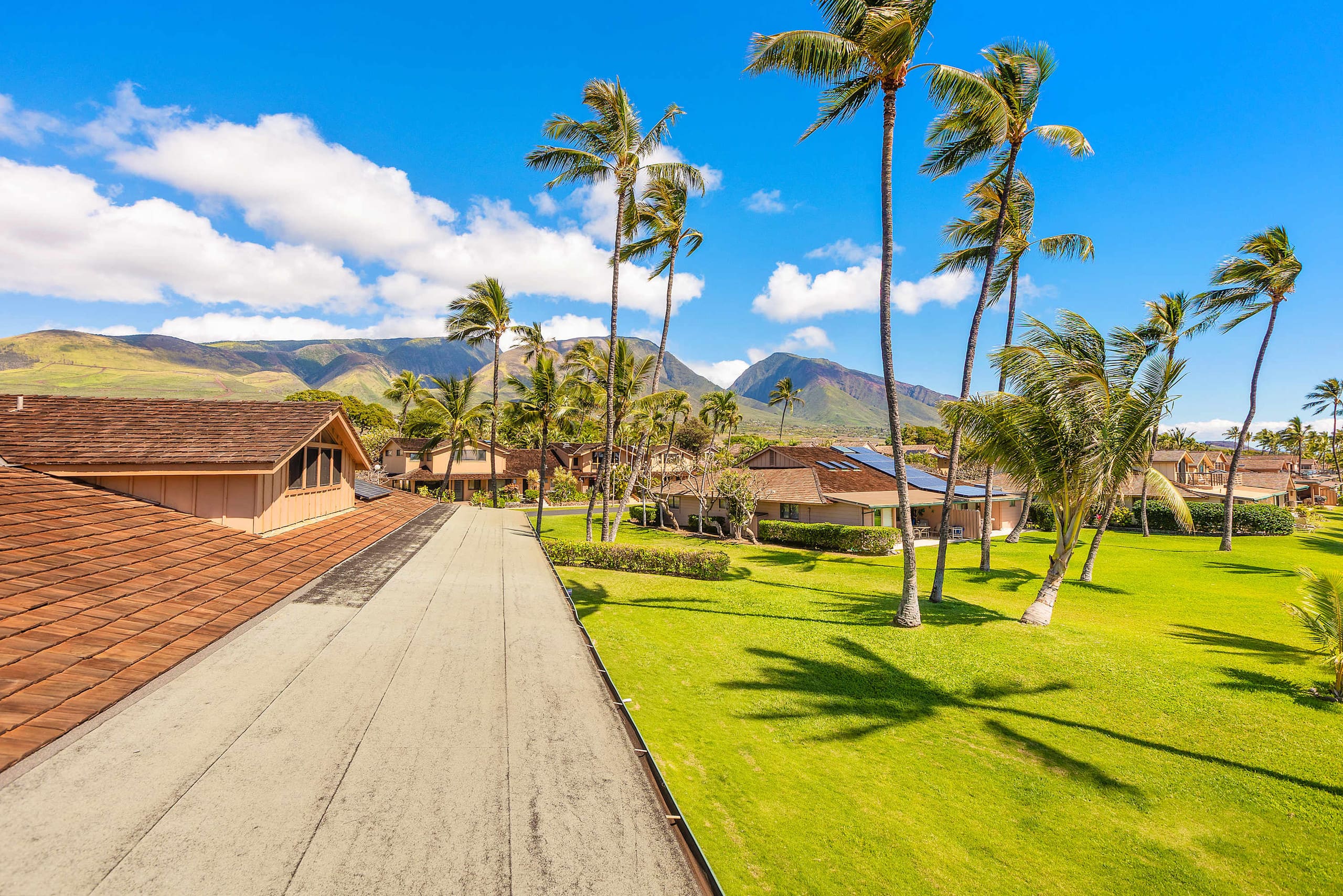 Townhouse in Lahaina · ★5.0 · 4 bedrooms · 3.5 baths - Image 43