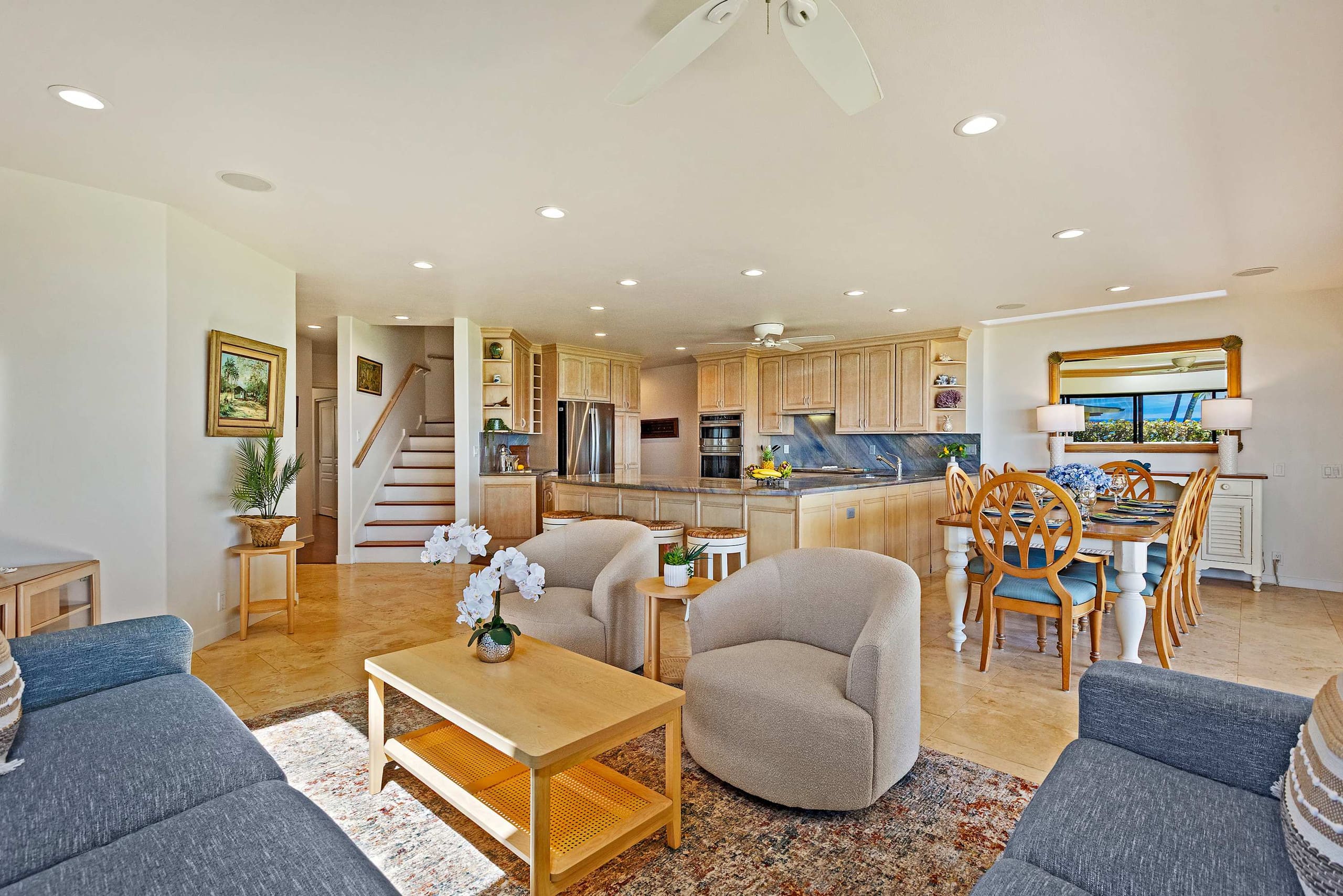 Townhouse in Lahaina · ★5.0 · 4 bedrooms · 3.5 baths - Image 9
