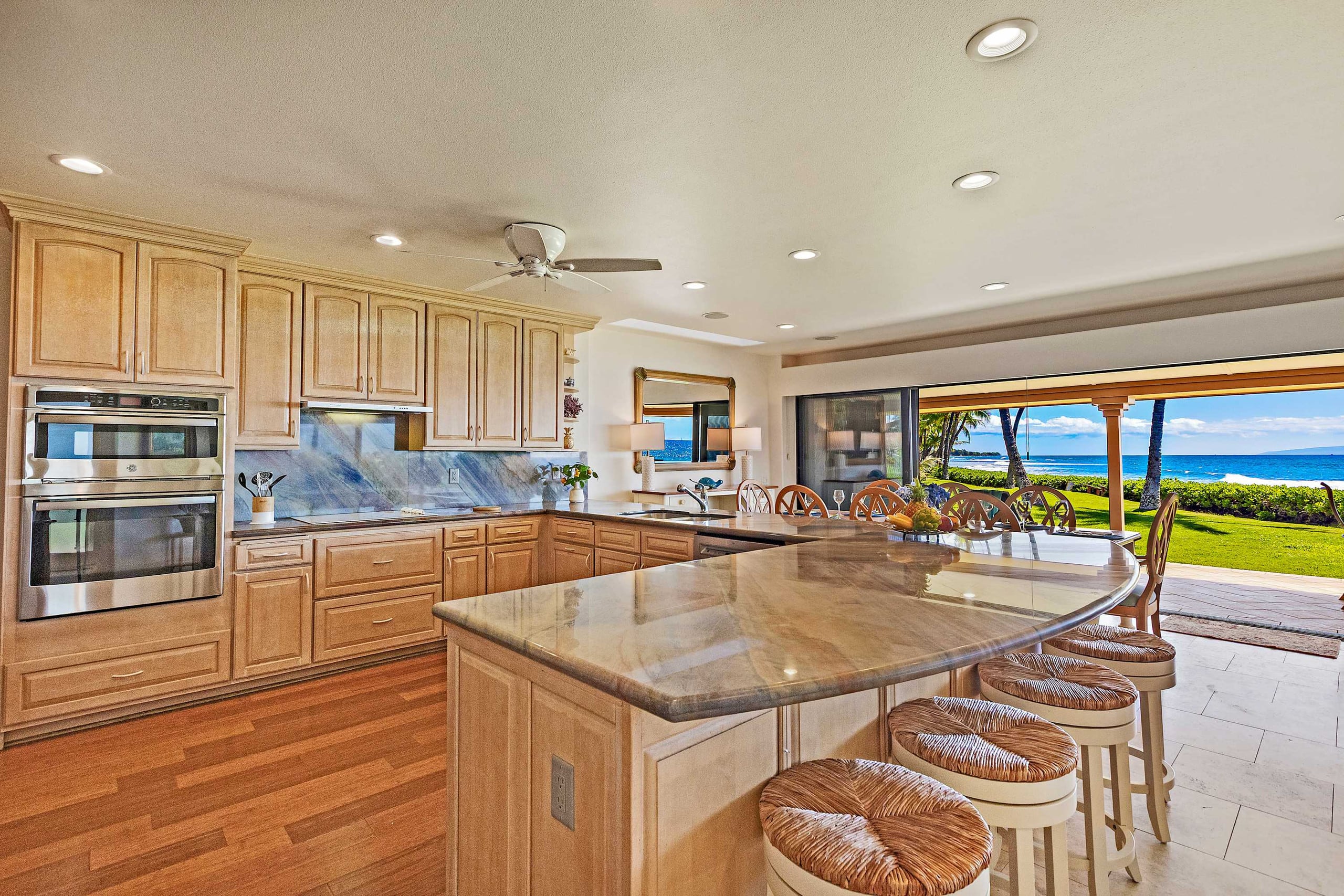 Townhouse in Lahaina · ★5.0 · 4 bedrooms · 3.5 baths - Image 5
