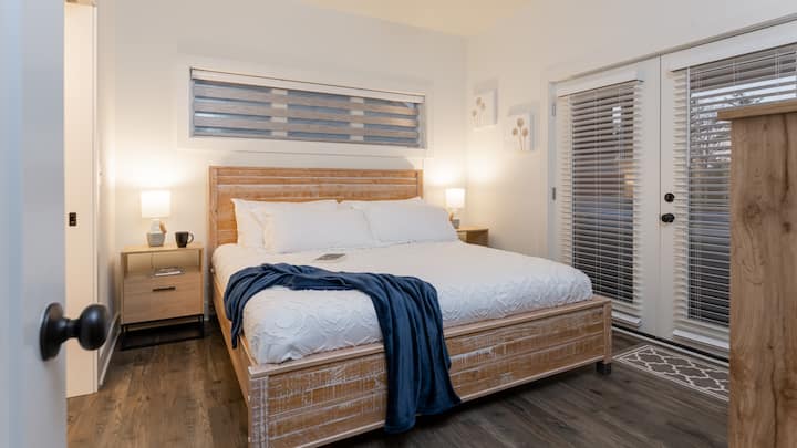 加大双人床主卧