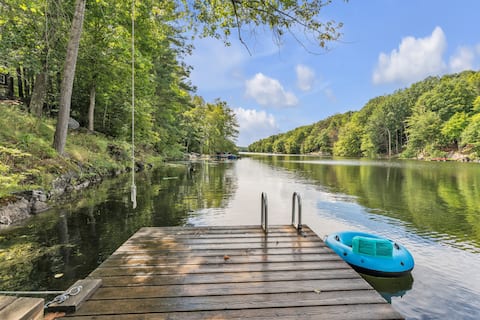 Black Rapids Retreat | Waterfront Cozy Cottage