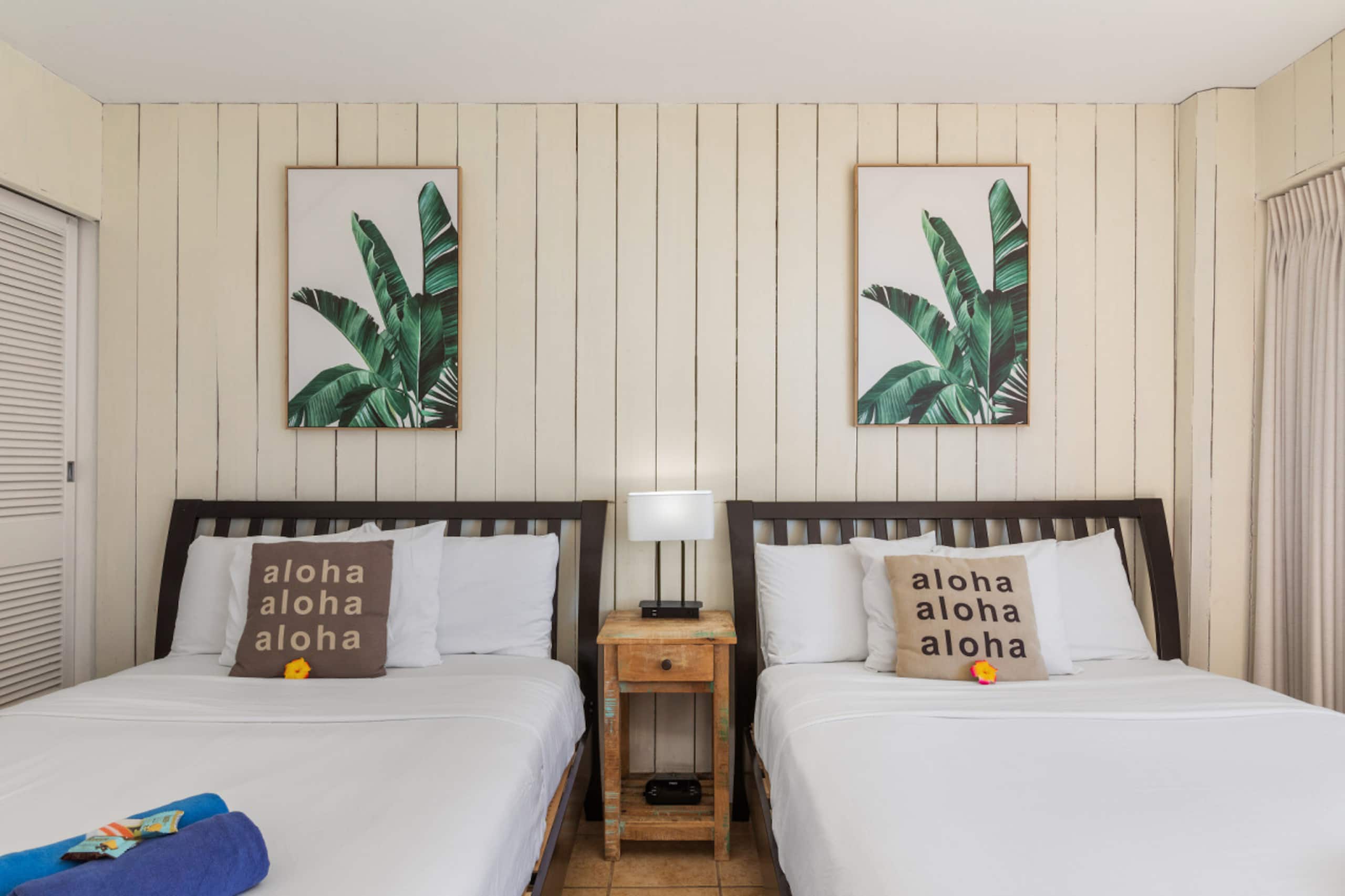 Condo in Honolulu · ★4.76 · 1 bedroom · 3 beds · 1 private bath - Image 10