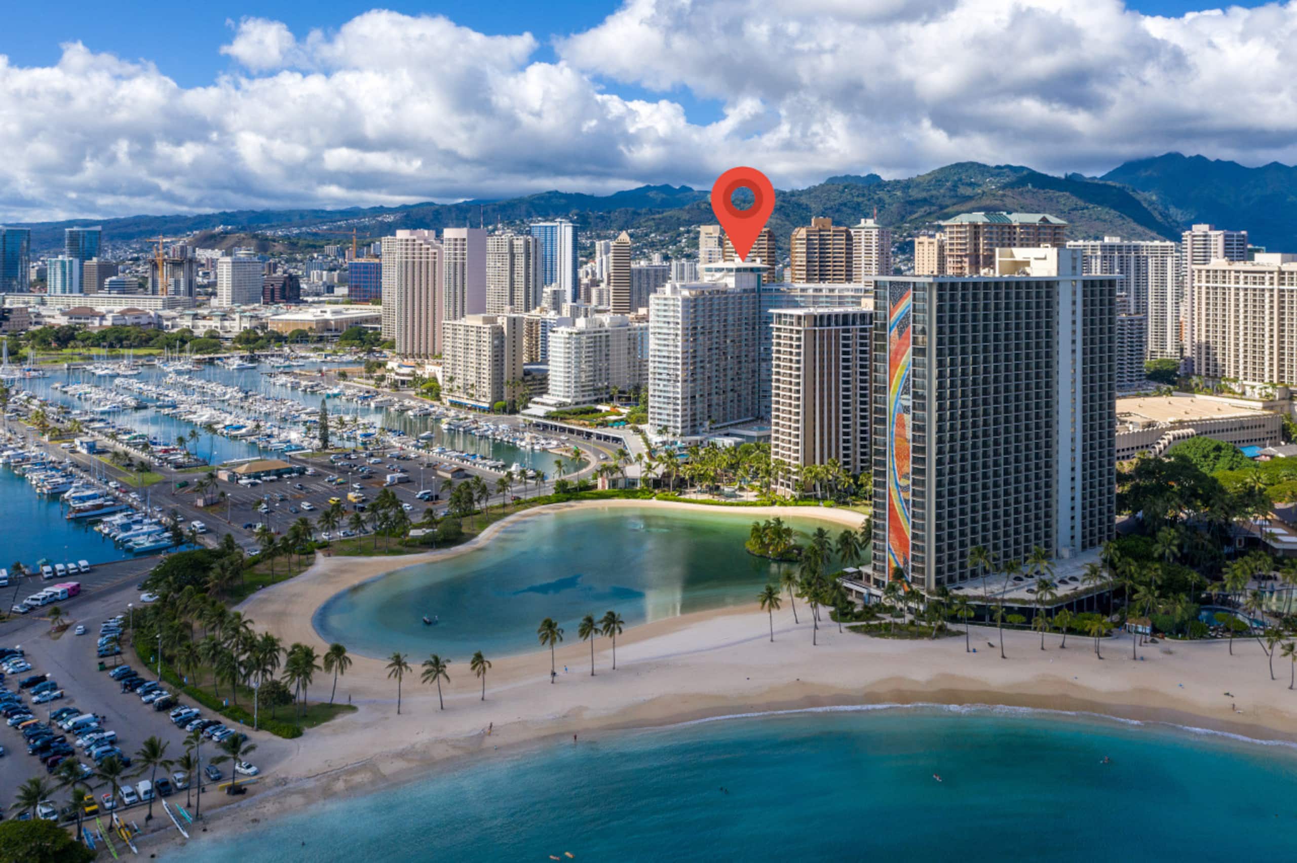 Condo in Honolulu · ★4.76 · 1 bedroom · 3 beds · 1 private bath - Image 42
