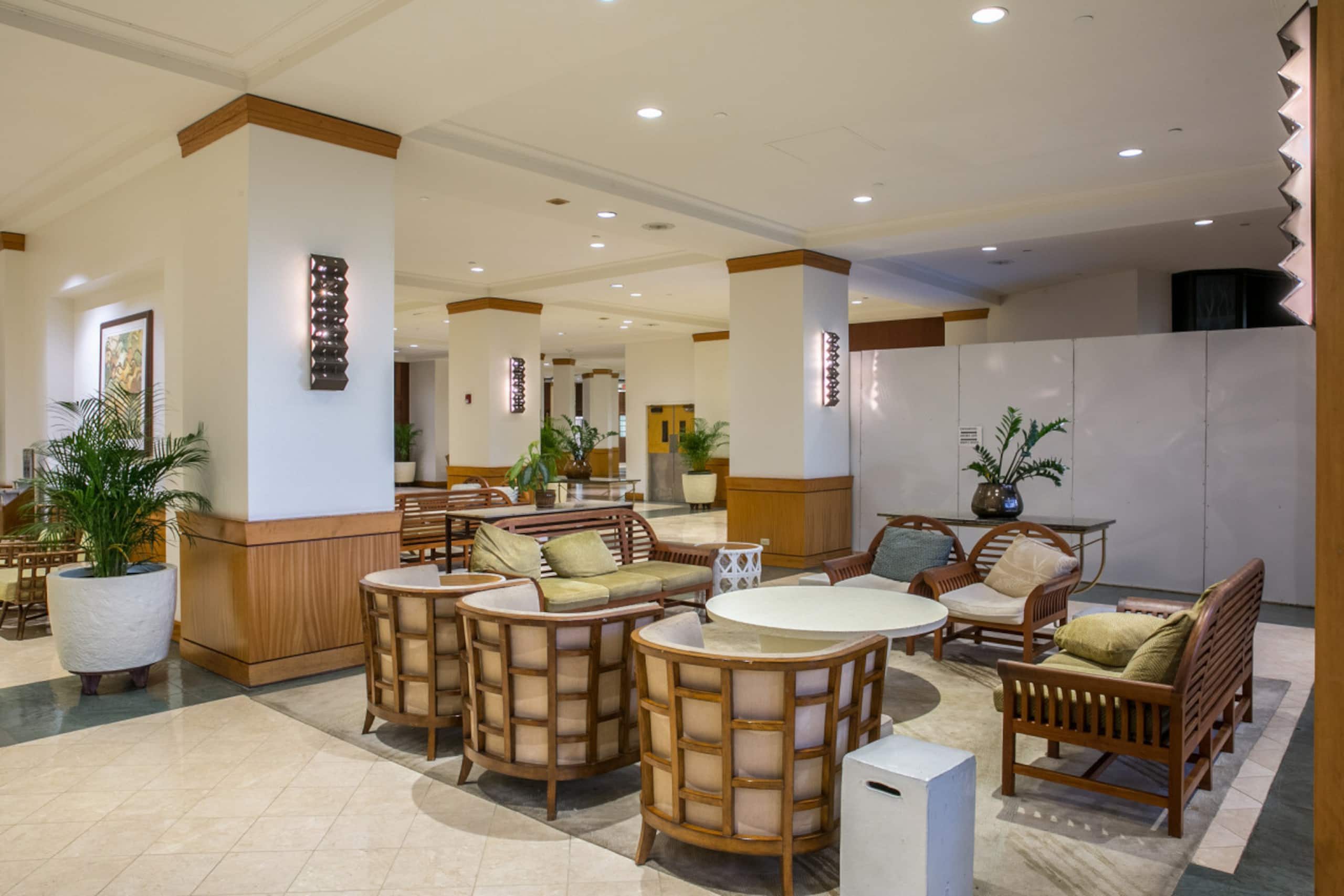 Condo in Honolulu · ★4.76 · 1 bedroom · 3 beds · 1 private bath - Image 29