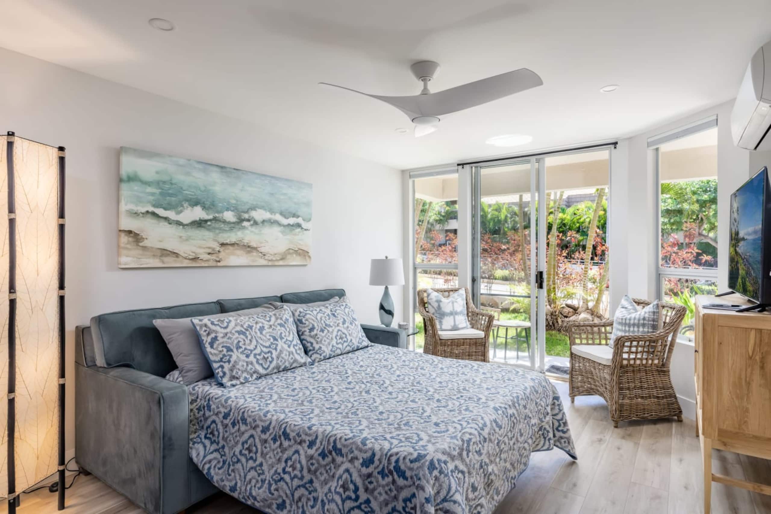 Condo in Kihei · ★4.89 · 1 bedroom · 2 beds · 1 bath - Image 37
