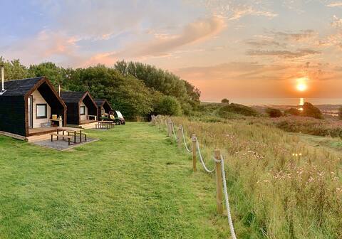 Alnmouth St Aidan beach hut