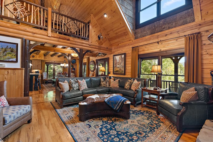 Elegant Mountain Lodge With Beautiful Sunsets - Blowing Rock, NC