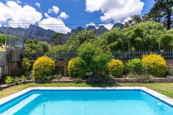 Camps Bay Luxury Home, Pool, Sea & Mountain Views gallery image 3