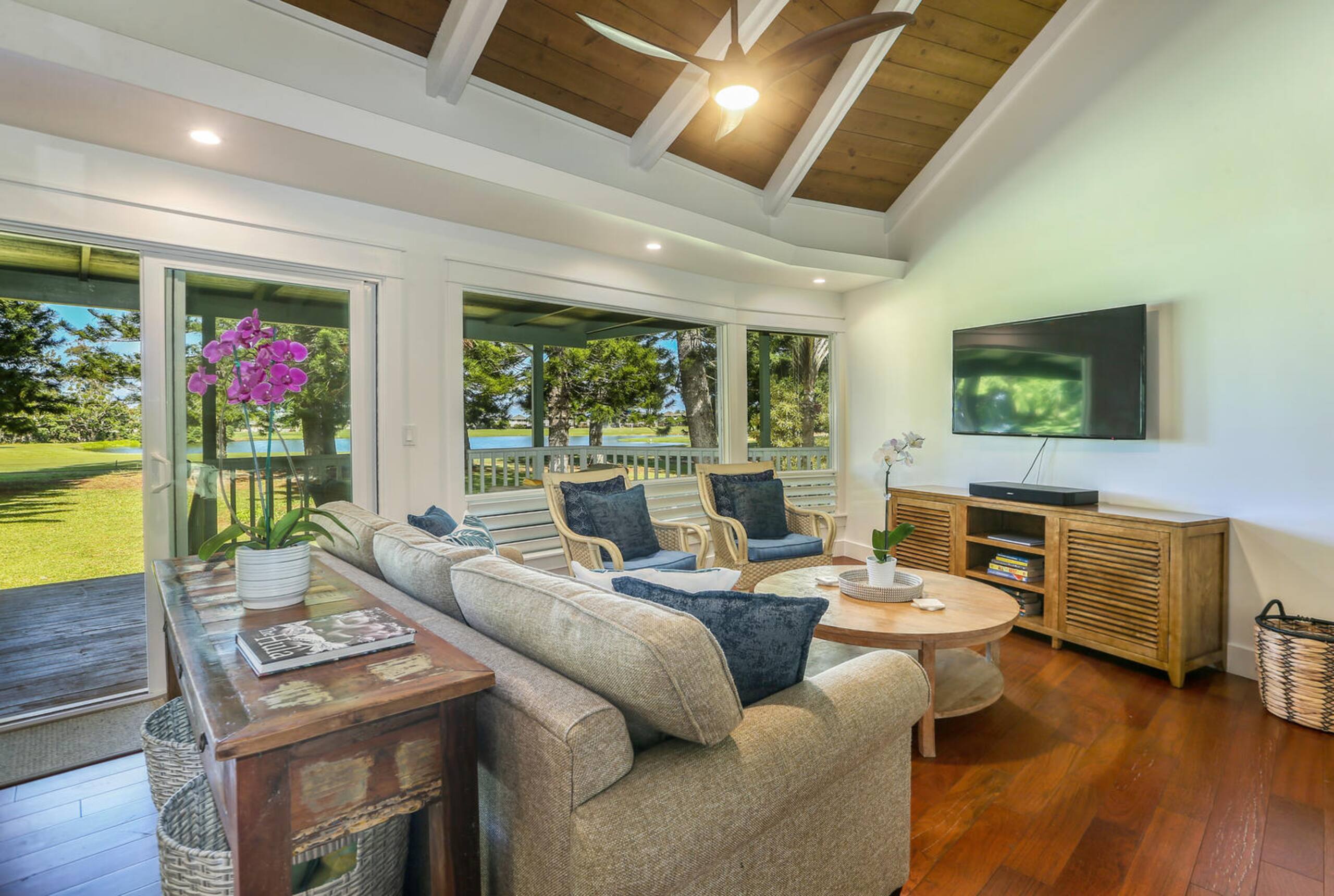 Home in Princeville · ★5.0 · 3 bedrooms · 4 beds · 2.5 baths - Image 8
