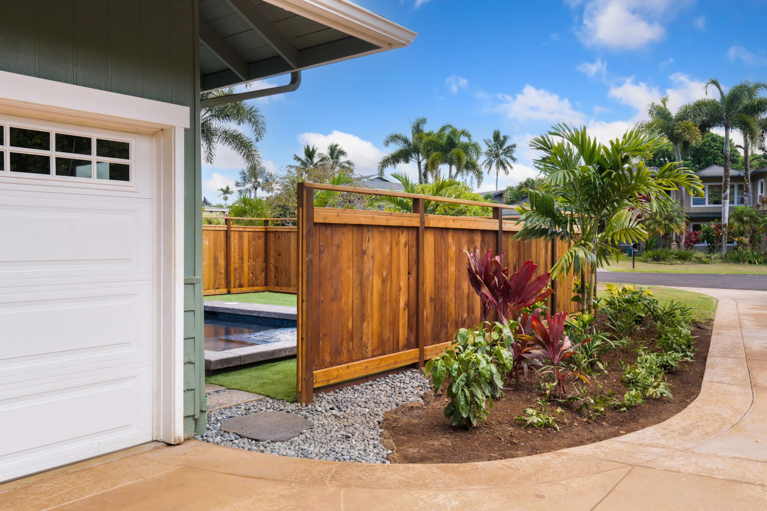 Home in Princeville · ★5.0 · 3 bedrooms · 4 beds · 2.5 baths - Image 39